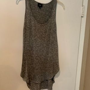Long grey tank.